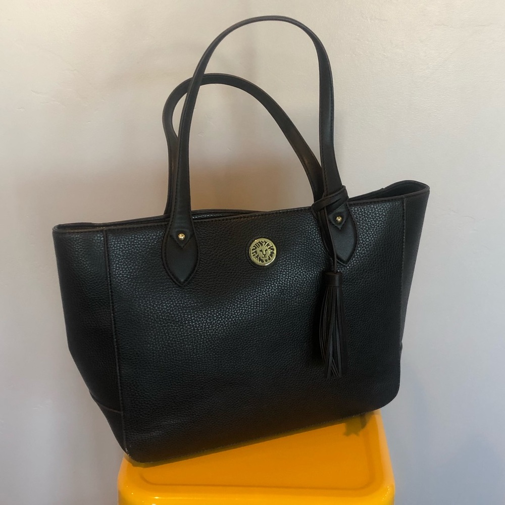 Ann Klein black tote